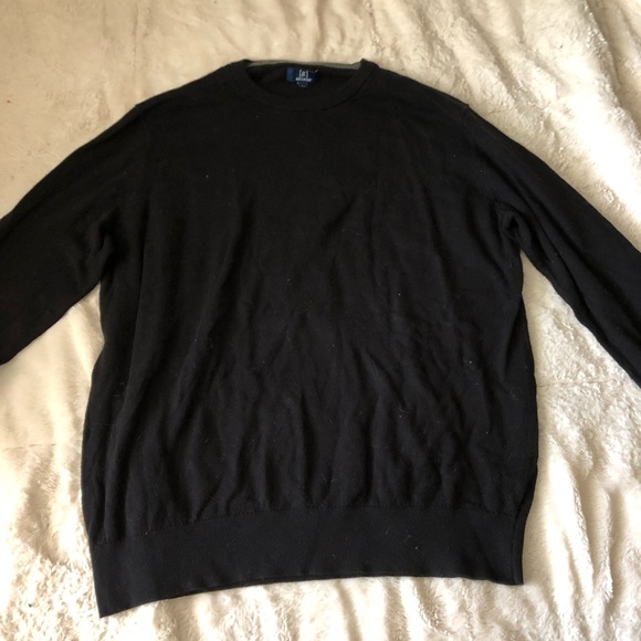 George black sweater - Picture 1 of 2